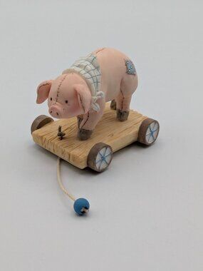 Cherished Teddies Noah's Ark (100526) 2001, Pig with Scarf Replacement Figurine